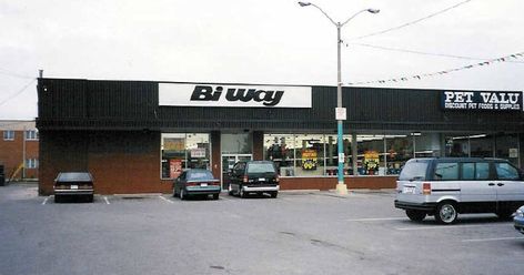 BiWay store coming back to Toronto next year  ||  After over 15 years out of business, a new BiWay $10 Store will open in Toronto in 2019.  At 7,500 square feet and set to open in August, this is i... https://www.blogto.com/fashion_style/2018/12/byway-store-coming-back/ Scarborough Toronto, 1980s Nostalgia, Classic Pictures, Old Toronto, School Store, Mall Stores, Hamilton Ontario, Vintage Restaurant, Canadian History