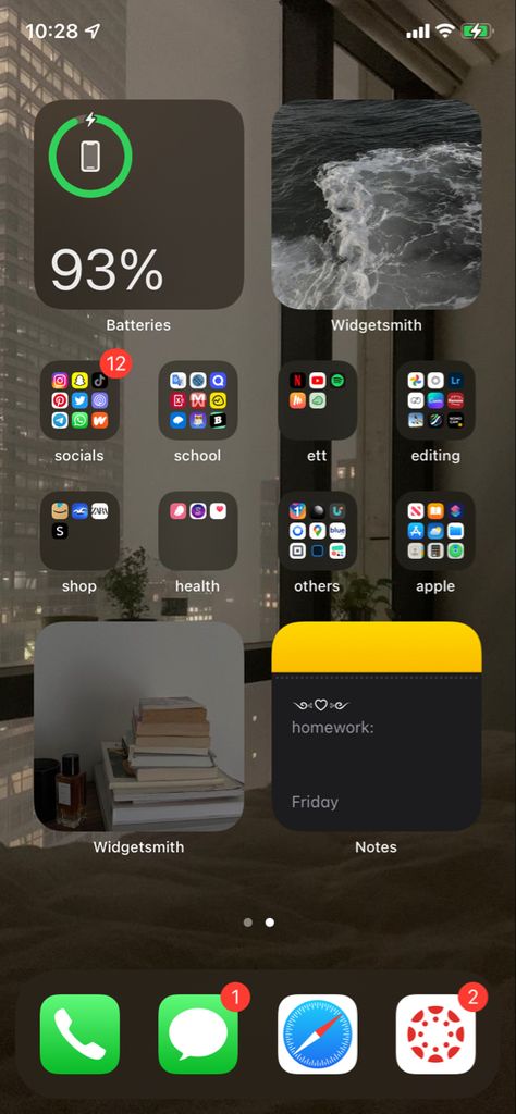 App Organization Iphone Aesthetic Dark, Ios 15 Home Screen Ideas Dark, Iphone Inspo Home Screen Dark, Home Screen Layout Iphone Aesthetic Dark, Dark Aesthetic Home Screen Layout, Organizing Iphone Home Screen, Iphone Homescreen Ideas Dark, Phone Layout Ideas Dark, Dark Iphone Layout