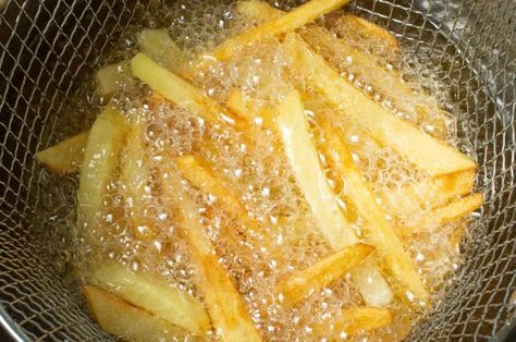 Double Fried French Fries, Deep Fried French Fries, Tasty Potato Recipes, Healthy Potato, Making French Fries, Chicken Tortillas Soups Recipe, Crispy French Fries, Best Fast Food, Healthy Potato Recipes