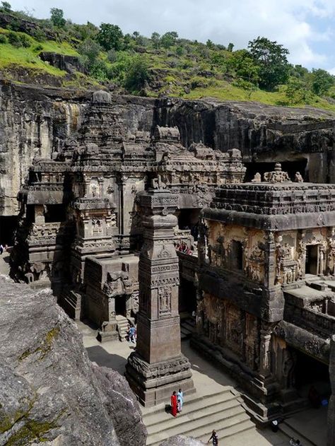 Kailash Temple, Kailasa Temple, Ajanta Ellora, Architecture Ancient, Indian Temple Architecture, Temple Ruins, Temple Architecture, Ancient Buildings, Indian Architecture