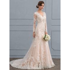 Trumpet/Mermaid V-neck Court Train Tulle Lace Wedding Dress (002118440) Wedding Dress Trumpet, Tulle Lace Wedding Dress, Dress Train, Eva Dress, Court Dresses, Wedding Court, Trumpet Wedding Dress, Wedding Dress Train, V Neck Wedding Dress