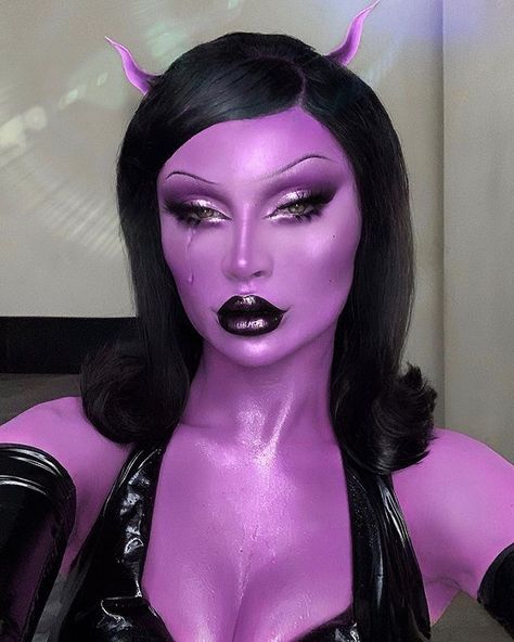 Purple Demon, Drag Make-up, Drag Queen Makeup, Creepy Halloween Makeup, Pride Makeup, Face Paint Makeup, Face Art Makeup, Drag Makeup, Halloween Makeup Inspiration