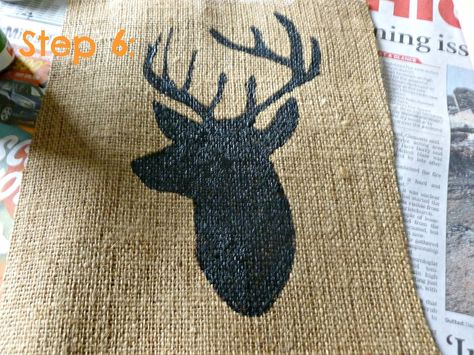 On A Crafty Adventure: Tutorial: How to paint on Burlap Paint On Burlap, Burlap Canvas Art, Burlap Signs, Altered Canvas, Burlap Canvas, Burlap Door Hangers, Burlap Projects, Painting Burlap, Printing On Burlap