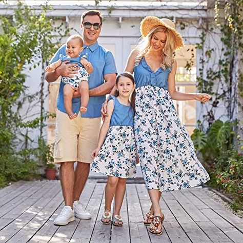 Matching Clothes For Family, Matching Family Outfits For Pictures, Matching Dress For Family, Matching Mommy Daughter Outfits, Dress Couple, Pattern Layout, Mother Daughter Matching Outfits, Ss 2024, Preppy Women