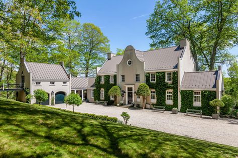 Cape Colonial House Exterior, Stylish Farmhouse, Modern Cape, South African Homes, Dutch Architecture, Cape Dutch, Dutch Style, Dutch House, Cape House