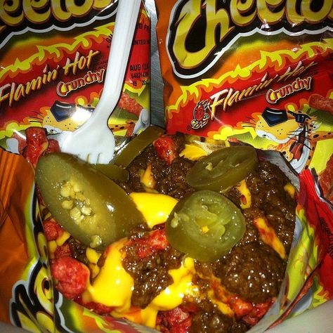 Chili Cheese Hot Cheetos "Fries" Mexican Snacks, Hot Cheetos, Sleepover Food, Junk Food Snacks, Chili Cheese, Food Drinks Dessert, Food Goals, Food Obsession, Yummy Food Dessert