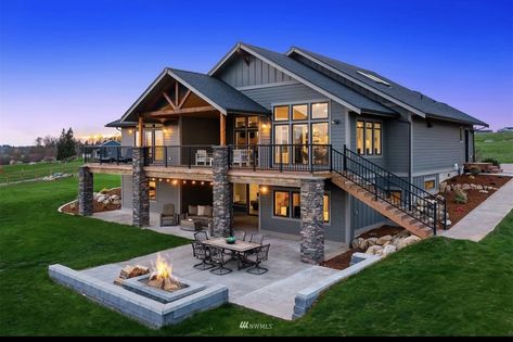 Daylight Basement Patio Ideas, Craftsman With Walkout Basement, Small Waterfront House Plans, Walk Out Basement Exterior Ideas, Walkout Basement Patio Ideas Under Decks, Walk Out Basement Patio Under Deck, Walkout Basement Landscaping, Waterfront House Plans, Modern Lake House Exterior