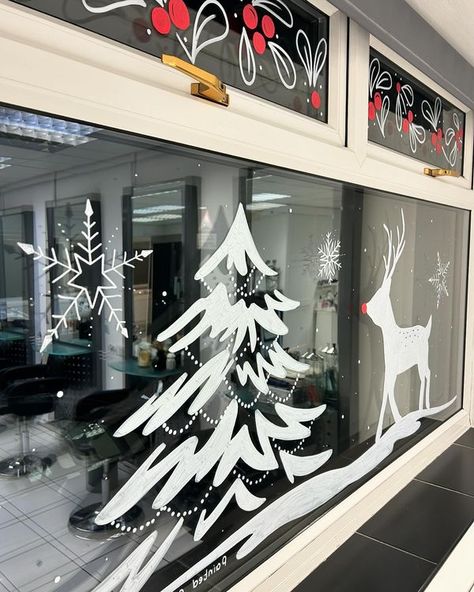 Painted Creations by ME How To Do Window Painting, Simple Window Painting Ideas Christmas, Winter Window Painting, Blackboard Ideas, Diy Christmas Wall, Christmas Tree Coloring, Tree Coloring, Christmas Window Painting, Christmas Decorations Apartment