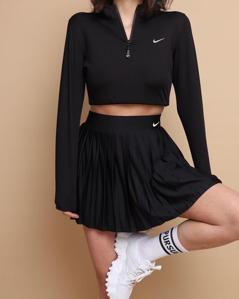 Tennis Skirt Outfit, Fitness Wear Outfits, Gym Clothes Women, Casual Preppy Outfits, Tennis Skirts, Classy Dress Outfits, Causual Outfits, Sport Dress, Pinterest Outfits