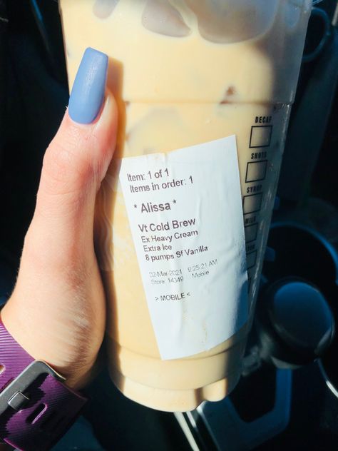 Keto Cold Brew Coffee Starbucks, Extra Sweet Iced Coffee Starbucks, Creamy Starbucks Iced Coffee, Sugar Free Starbucks Drinks Coffee, Keto Starbucks Drinks Iced Coffee, Iced Coffee From Starbucks, Sugar Free Starbucks Drinks, Starbs Drinks, Keto Iced Coffee