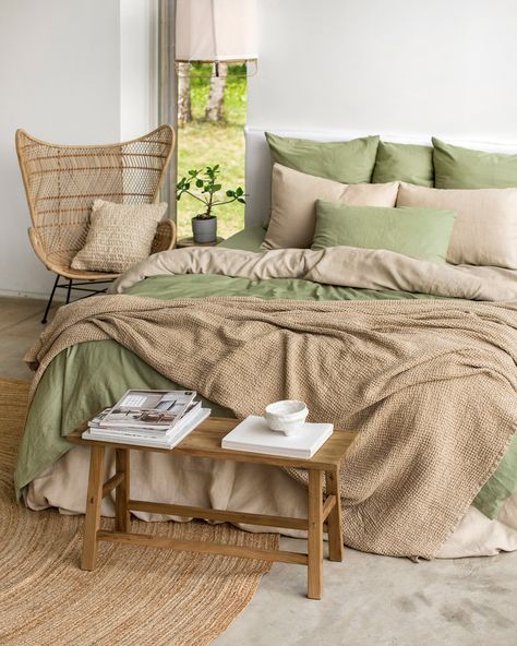 Enjoy your sleep sanctuary with our Linen-Cotton Blend Duvet Cover Set in serene sage. This set includes a duvet cover and two regular-style pillowcases, crafted from wide fabric without additional seams for enhanced softness and reduced wrinkles compared to plain linen. Choose standard, queen, or king pillowcases to complete your luxurious bedding ensemble. Bed Cover Green And Brown, Ensemble Bed Styling, Sage Bedsheets, Sage Bedding Aesthetic, Sage Green Bedding Ideas, Green Bed Spread, Green Bedding Ideas, Sage Green Bed, Sage Bed