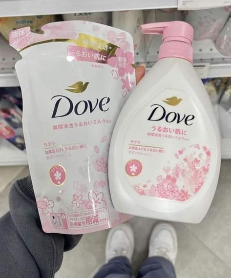 Pink Dove Body Wash, Pink Bath Products, Pink Soap Aesthetic, Japanese Body Care Products, Japanese Body Lotion, Body Soap Aesthetic, Japanese Body Wash, Japanese Body Care, Pink Japanese Aesthetic