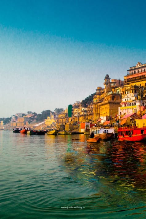 Celebrate the divine essence of life with Varanasi's Ganga Aarti, a cherished cultural treasure that embodies the essence of Indian spirituality. Let the rhythmic chants and the timeless rituals transport you to a realm of profound reverence and joy. #Varanasi #GangaAarti #CulturalTreasure #IndianSpirituality Ghats Of Varanasi, Ganga Aarti Varanasi, Mantra Sanskrit, Varanasi Ghat, Ganga Ghat, Kashi Vishwanath, Spiritual Heart, Ganges River, Javelin Throw