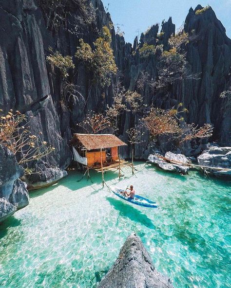 Secret paradise in the Philippines Philippines Travel Guide, Banaue, Travel Route, Davao, Philippines Travel, Coron, Destination Voyage, Palawan, Vacation Places