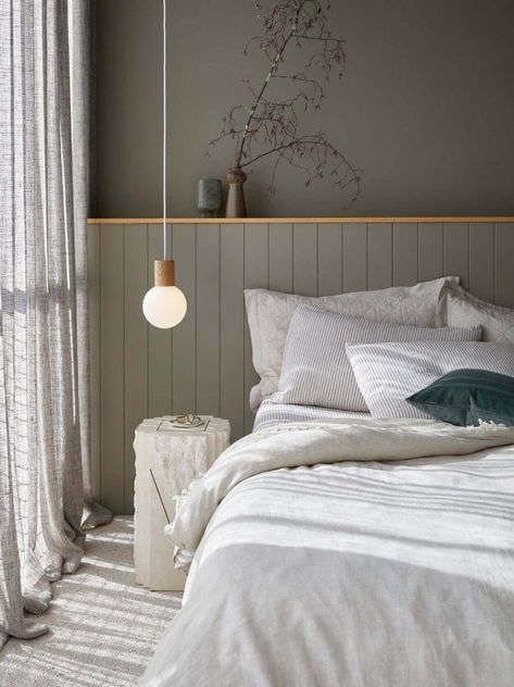 [SponsoredPost] Lighting Ideas To Create Your Dream Bedroom | Beacon Lighting #smallbedroomlightingideas Bedroom Lighting Ideas Hanging, Bedside Pendant Lights, Interior Wall Lights, Bedroom Pendant, Pendant Lighting Bedroom, Beacon Lighting, Hus Inspiration, Bed Lights, Main Bedroom