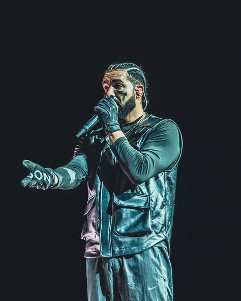 Zesty Drake, Drake Rapper, Aubrey Graham, Champagne Papi, Drake Photos, Drizzy Drake, Drake Drizzy, Drake Graham, Rapper Style