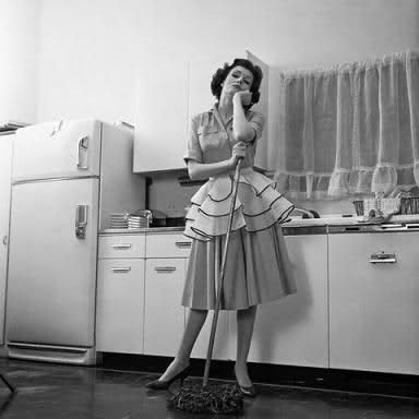 Image and video hosting by TinyPic                                                                                                                                                                                 More 50s Housewife, 1950s Housewife, Vintage Housewife, Dorothy Parker, Cindy Sherman, Audre Lorde, Retro Housewife, Vintage Woman, Domestic Goddess