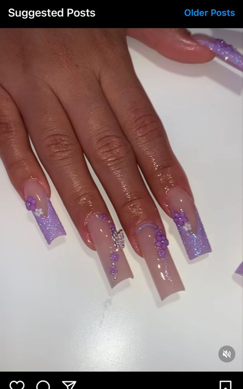 Light Purple Square Nails, Light Purple Acrylic Nails, Sweet 16 Nails, 16 Nails, Grad Nails, Acrylic Nail Designs Classy, Light Purple Nails, Quince Nails, Hoco 2024