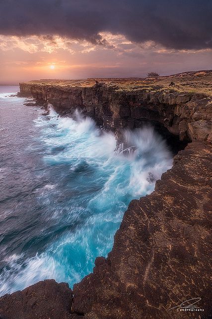 south point Mother Nature Goddess, Fever Series, South Point, Nature Goddess, Island Of Hawaii, Scenery Photography, Nature Artwork, Big Island Hawaii, Incredible Places