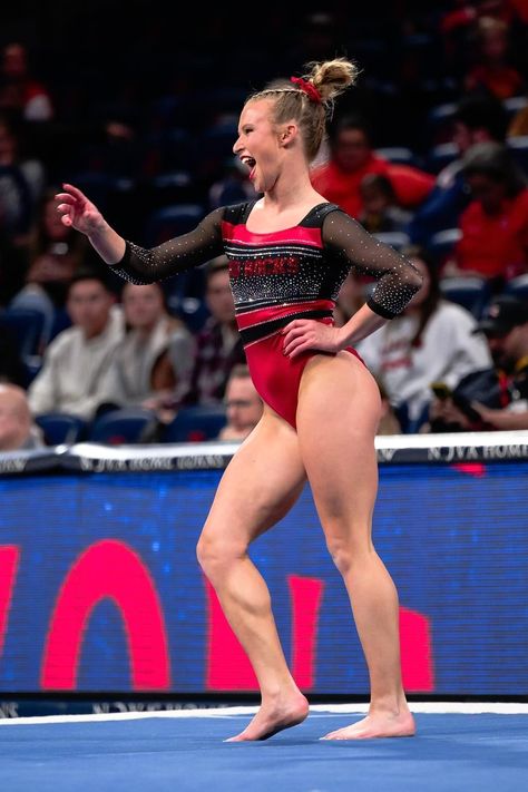 Abby Paulson (Utah) #ncaa #gymnastics Utah Gymnastics, Gymnastics Pictures, Artistic Gymnastics, Female Gymnast, Senior Night, Sport Photography, Sporty Girls, Human Poses, Bloopers