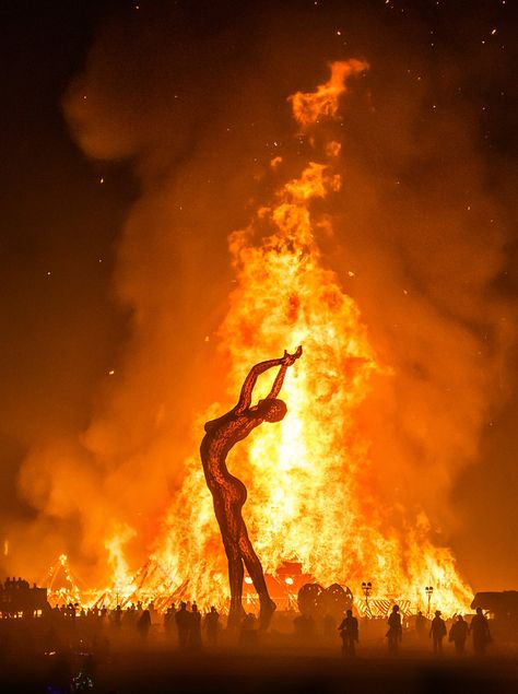 Burning Man Pictures, Burning Man 2015, Burning City, Burning Man Art, Black Rock Desert, Black Rock City, Look Festival, Burning Man Festival, The Emotions