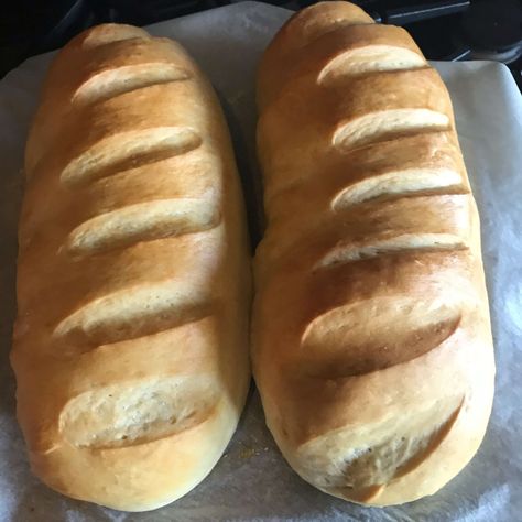 Vienna Bread, Italian Bread Recipes, Best Bread Machine, Bread Machine Recipe, Bread Maker Recipes, No Rise Bread, Yeast Bread Recipes, Italian Bread, Bread Maker