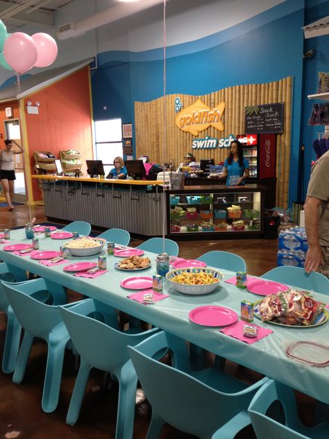 Decorated tables at Goldfish Swim School for Lindsey's first birthday party Goldfish Swim School, Swim Party, Swim School, Summer Birthday Party, School Party, Gold Fish, Fish Swimming, Summer Birthday, 4th Birthday Parties