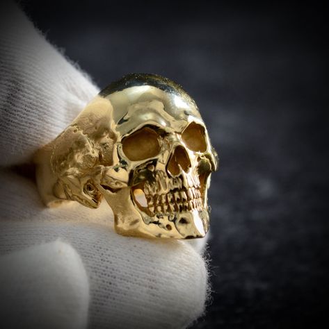 Skull wedding ring