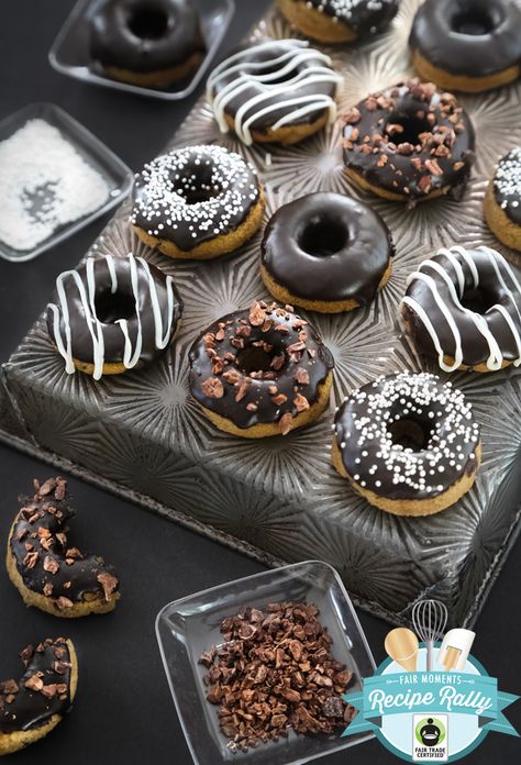 Chocolate Glazed Coconut Flour Doughnuts and a Fair Trade Giveaway! | Sprinkle Bakes Black Donuts Aesthetic, Donat Aesthetic, Donat Glaze, Fried Donuts, Chocolate Glazed Donuts, Delicious Donuts, Chocolate Donuts, Funnel Cake, Baked Donuts