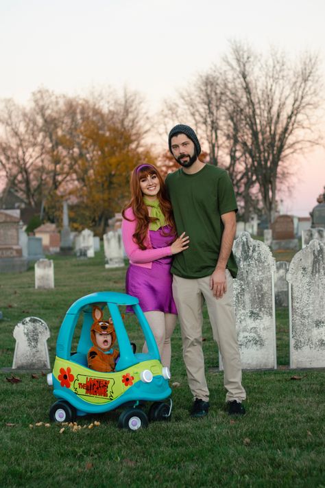 First Halloween Costumes Family Of 3, Three People Family Halloween Costumes, Cute Family Costumes For 3, 3 Family Costume Ideas, Baby Scooby Doo Costume, Cozy Coupe Halloween Costume, Baby And Family Halloween Costumes, Diy Family Of 3 Halloween Costumes, 3 Person Halloween Costume Family