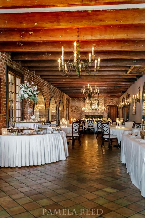 Beautiful Magnolia Room - Broussard's Restaurant & Courtyard Restaurant Courtyard, Magnolia Room, Wedding Food Ideas, Mardi Gras Wedding, Courtyard Wedding, Inexpensive Wedding Venues, New Orleans Wedding, Wedding Food, Mardi Gras