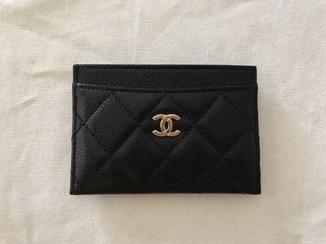 Chanel Cardholder, Chanel Card Holder Aesthetic, Vintage Chanel Wallet, Dior Card Holder, Card Holder Aesthetic, Chanel Card Holder, Branded Wallets, Fandom Kpop, Buy Bags