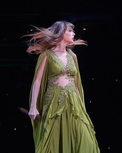 Folklore Dress, Folklore Era, Long Live Taylor Swift, Swift 3, Live Taylor, Taylor Swift Pictures, Diy Dress, Taylor Alison Swift, Eras Tour