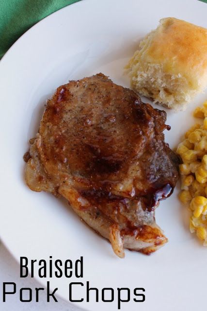 Home Style Dinner, Braiser Recipes, Braised Pork Chops, Ham Dishes, Center Cut Pork Chops, Blogger Ideas, Easy Pork Chops, Pork Chop Dinner, Baked Pork Chops