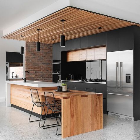 Industrial Kitchen Design, Wooden Ceiling, تصميم داخلي فاخر, Kitchen Aesthetic, Industrial Interior Design, Kitchen Design Trends, House Design Kitchen, Kitchen Room Design, Kitchen Inspiration Design