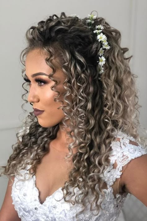 Blond Black Hair, Curly Hairstyles Long Hair, Brown Hair Woman, Curly Hairstyles Long, Long Natural Curls, Curly Bridal Hair, Long Natural Curly Hair, Natural Hair Wedding, Hairstyles Long Hair