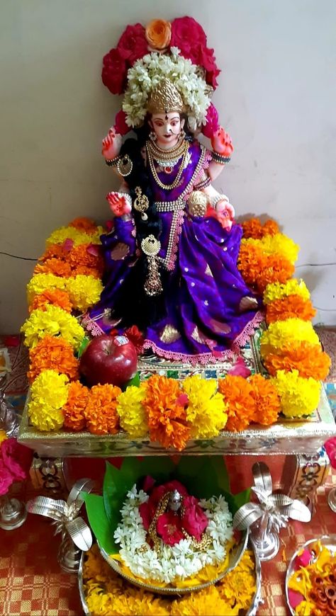 Laxmi Puja, Daaru Party Pic, Mata Ji, Party Pic, Lakshmi Devi, Shiva Pics, Ganpati Decoration, Goddess Decor, Diwali Decoration