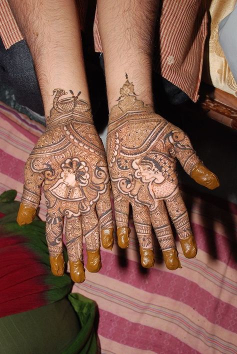 Explore the world of henna tattoos with our collection of 55+ of the best designs. As a bonus, we'll give you the meaning and care tips for these patterns Mehendi Design For Groom Hand Palm, Groom Mendhi Designs, Groom Mehendi Designs For Men, Groom Mehendi Designs Groom Mehendi Designs Palm, Groom Mehandi Designs For Men, Groom Mehendi Designs Palm For Men, Groom Mehndi Design For Men, Mehandi Design For Groom Hand, Mehndi Boys