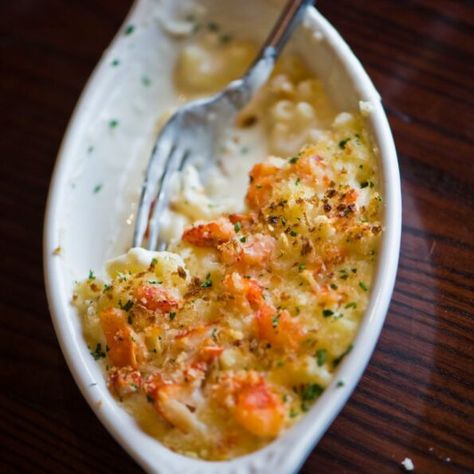 Ina Garten Lobster Mac N Cheese Lobster Mac And Cheese Recipe Ina Garten, Ina Garten Lobster Mac And Cheese, Baked Lobster Mac And Cheese, Ina Garten Pasta Recipes, Lobster Mac And Cheese Recipe, Lobster Mac N Cheese, Lobster Mac N Cheese Recipe, Seafood Mac And Cheese, Crab Mac And Cheese