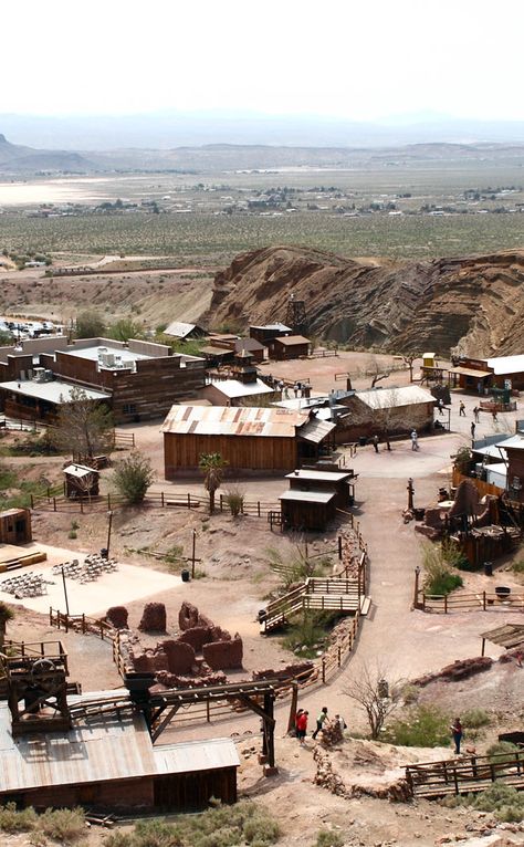 Fallout Texas, Western Ghost Town, Historical Places To Visit, Wild West Town, Calico Ghost Town, Old Western Towns, Old West Town, Abandoned Place, Abandoned Town