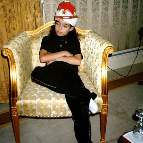 young Omer Bhatti Omer Bhatti, Bigi Jackson, The Jackson Family, Gary Indiana, Michael Jackson Pics, Paris Jackson, Jackson Family, The Jacksons, Family Friend