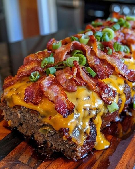 Cookerecipe Meatloaf Paula Deen, Paula Deen Meatloaf, Bacon Cheeseburger Meatloaf, Cheeseburger Meatloaf, Meatloaf Ingredients, Bacon Cheeseburger, Crumbled Bacon, Paula Deen, Family Kitchen