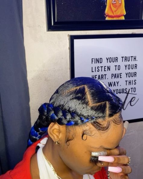 #Braids on Instagram: “Zigzag 2 braids into 1 🏧 . . . . . . . 📍Appointments available 📍 Hair by - @therealdulce_ hair page- @touchedbydusse #losAngeles #braids…” Zigzag Two Braids, 2 Braids Zig Zag Part, 2 Braids Into 1, Braids Zig Zag Part, Zig Zag Part, Zig Zag Braid, Baddie Hair, 2 Braids, Two Braids