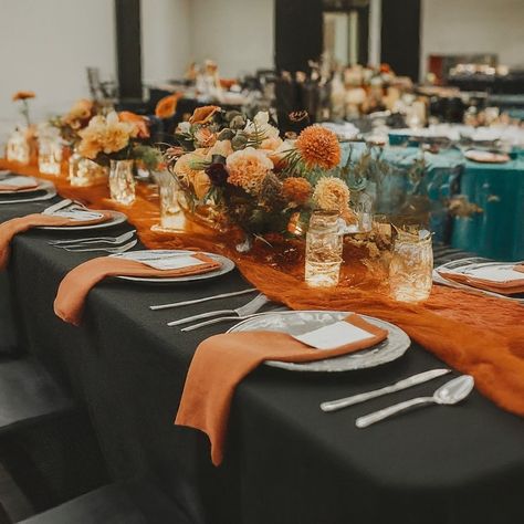 2024 Friends, Event Planning Board, Thanksgiving Dinner Decor, Harvest Wedding, Halloween Themed Wedding, Thanksgiving 2024, Planning Board, Banquet Decorations, Fall Table Settings