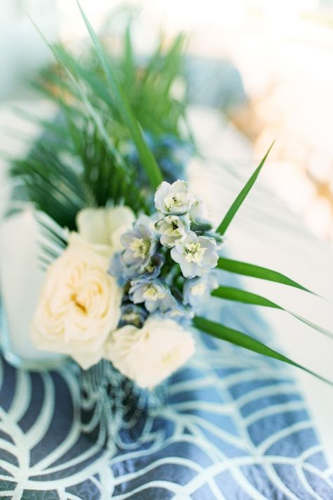 Shades of Blue Tropical Inspired Charleston Wedding Indigo Wedding, Tropical Wedding Theme, Tropical Flower Arrangements, Tropical Wedding Flowers, Blue Themed Wedding, Blue Wedding Flowers, Teal Wedding, Bridal Musings, Palm Fronds