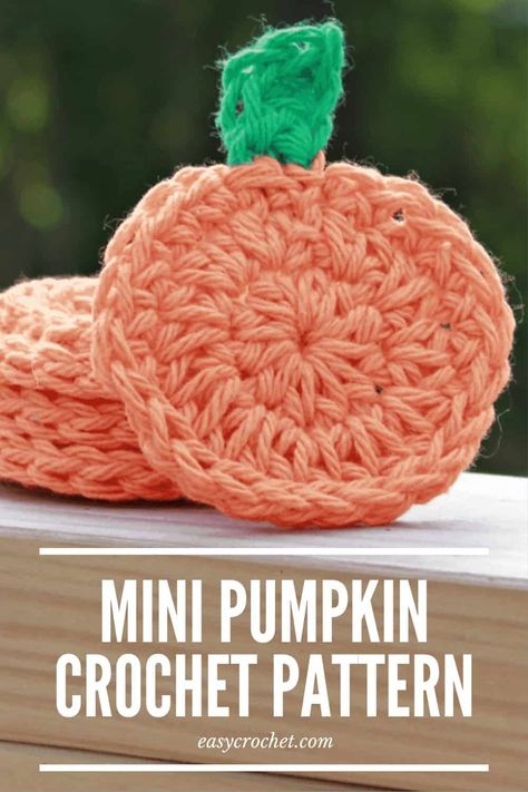 Easy Crochet Pumpkin, Crochet Pumpkins, Halloween Applique, Pumpkin Applique, Fall Crochet Patterns, Fall Crochet, Crochet With Cotton Yarn, Halloween Crochet Patterns, Mini Crochet