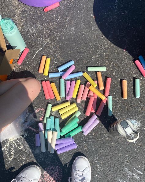 #summer #chalk #art #summervibes #aesthetic #vibes #pinterest #pinit Summer Aesthetic Colorful, Sidewalk Chalk Aesthetic, Summer Aesthetic Activities, Chalk Art Aesthetic, Chalk Aesthetic, Aesthetic Chalk Art, Summer Chalk Art, Colorful Summer Aesthetic, Iris Aesthetic