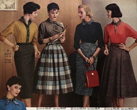 Fall 2015 Wardrobe Inspiration Skirts Plaid, Mode Rockabilly, Vintage Fashion Style, 1950s Fashion Women, Skirt Diy, Vintage Fashion 1950s, Model Magazine, Poodle Skirt, Design Moda