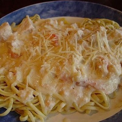 Angel Hair Pasta Pasta With Crab Meat, Crab Alfredo, Crab Linguine, Seafood Alfredo, Alfredo Sauce Recipe, Angel Hair Pasta, Lobster Recipes, Alfredo Recipe, Crab Recipes