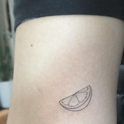 Playground Tattoo on Instagram: "#lemon #lemontattoo" Lemony Snicket Tattoo, Lemon Tattoo Minimalist, Lemon Slice Tattoo, Lime Tattoo, Kiwi Tattoo, Lemon Tattoo, Playground Tattoo, Makeup Tattoos, Minimalist Tattoo